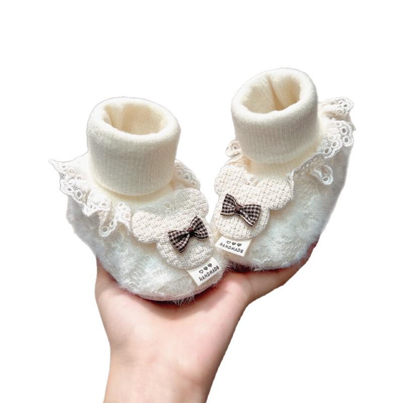 Newborn Baby Girl Soft Sole Shoe-Sock Combo (0-1 Year) - Non-Slip, Thickened, Fleece-Lined Foot Protection.