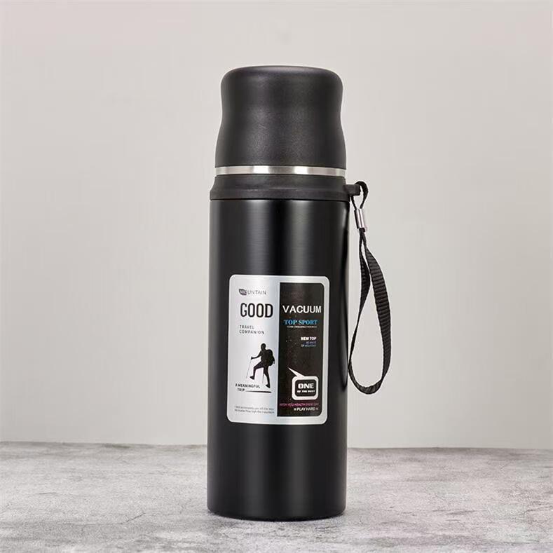 Large Capacity 304 Stainless Steel Insulated Sports Water Bottle with Lanyard