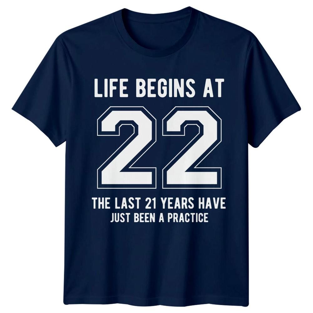 Das Leben beginnt mit 22 Geburtstag 22. Geburtstag Unisex T-Shirt Unisex Tee Grafik T-Shirt