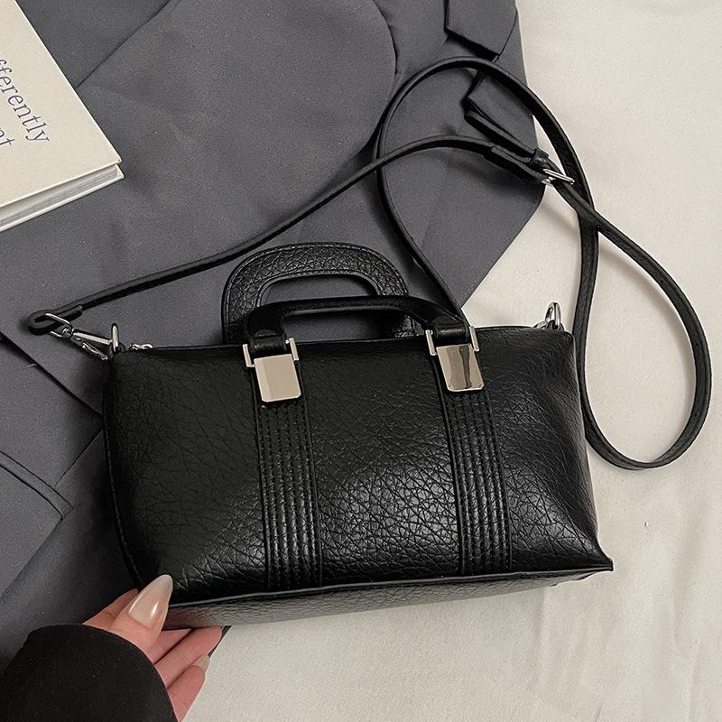 Korean Version of Fashion High-end Temperament Simple Portable Small Square Bag Light Luxury Versatile Commuter Style Solid Color PU Messenger Women's
