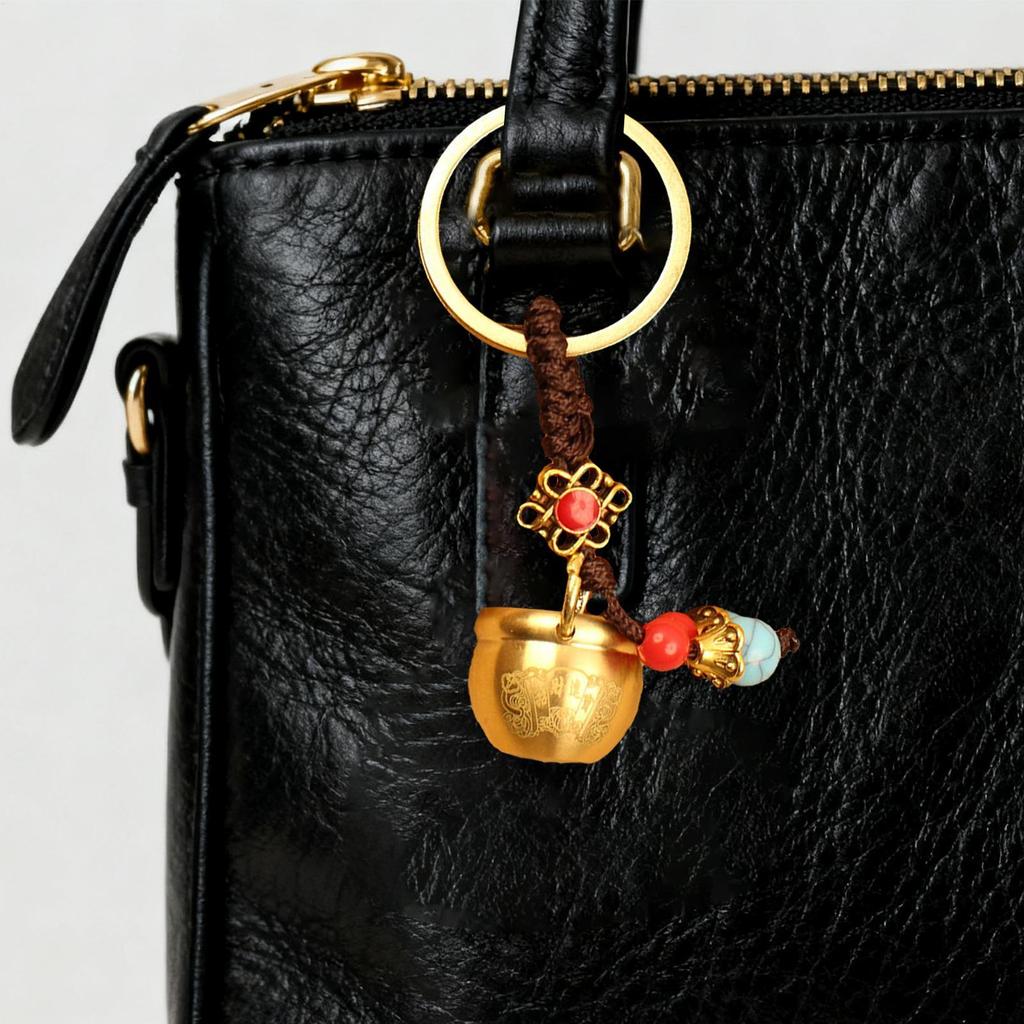 Vintage Keychain Retro Brass Backpack Decoration Keyring Brass Keychain Charm for Women Men Father Mother Kids Children