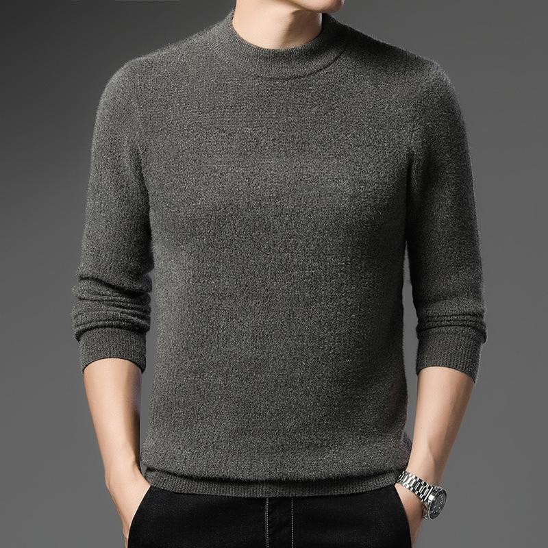 Новый осенне-зимний мужской свитер с длинными рукавами из синели и круглым вырезом — фото 3