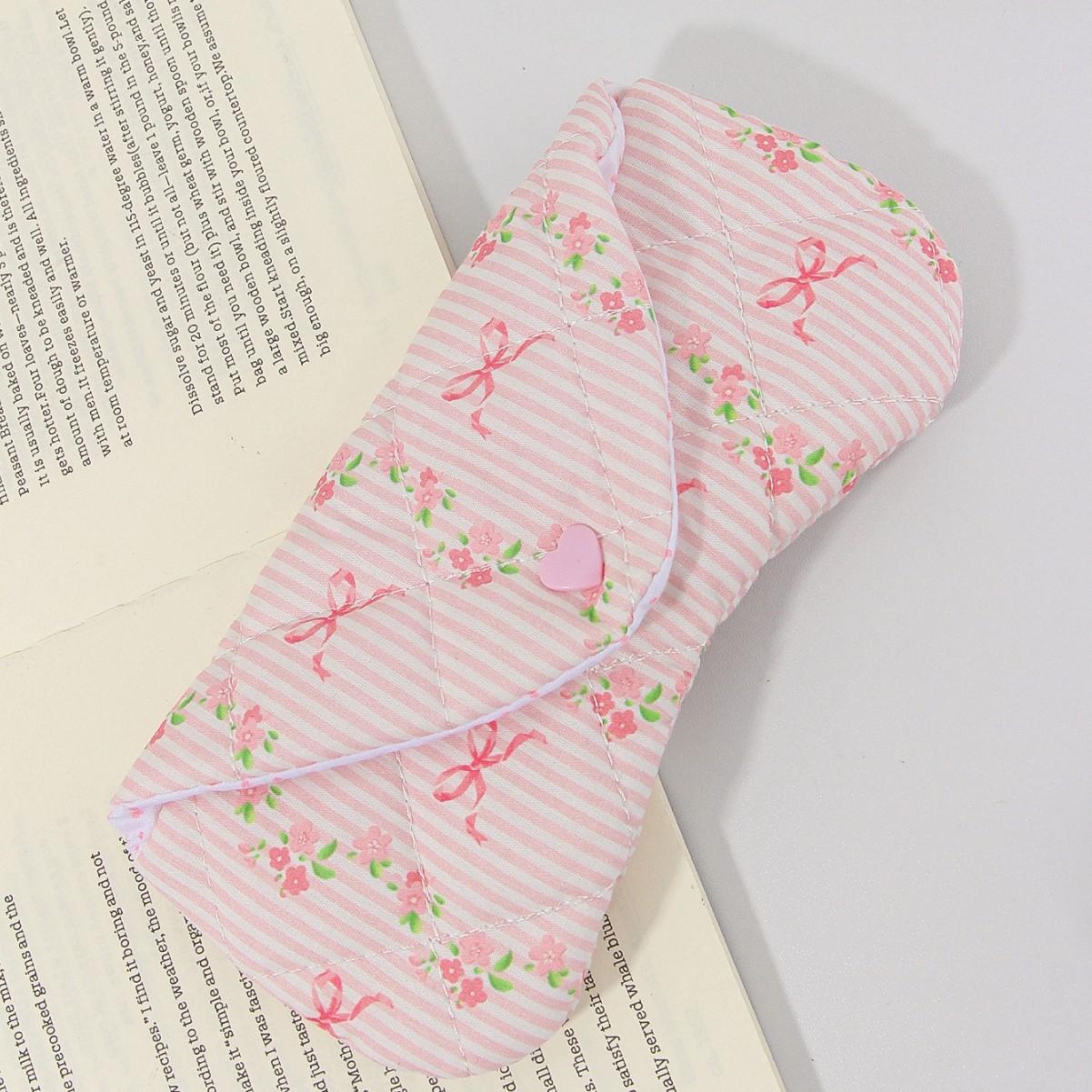 

Floral Sunglasses Pouch Portable Kawaii Glasses Case Soft Padded Eyewear Bag Floral Quilted Glasses Case For Handbags Gifts For