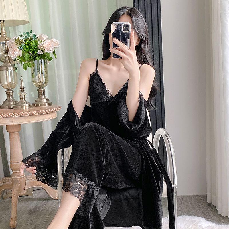 Damen Eisseide Dreiteiliger Pyjama-Set - Spitzen-Camisole, Lange Hose, Morgenmantel - Sexy Frühling/Sommer Homewear