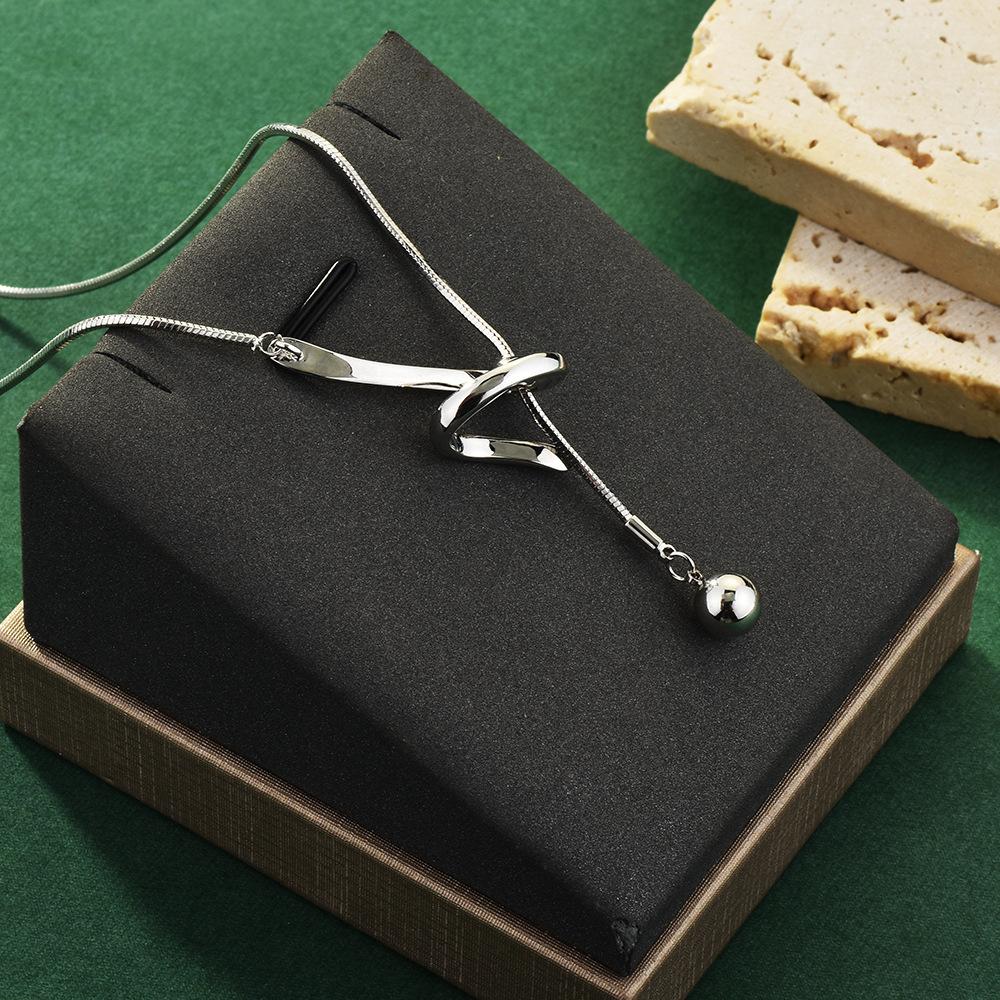 

Отличительное и золотое палладиевое колье-цепочка в виде змеи для женщин, стиль 2024