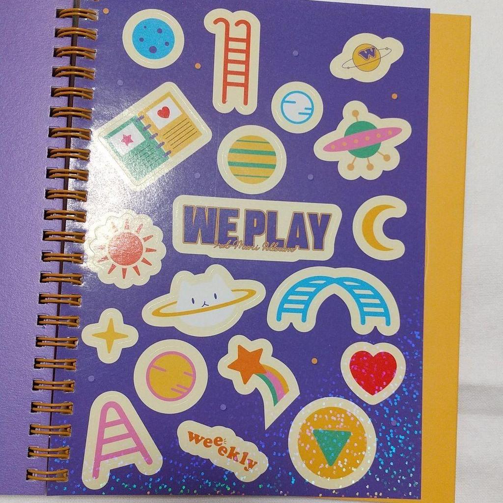 [USED] Weeekly 3rd MINI Album “We Play” UP Ver.