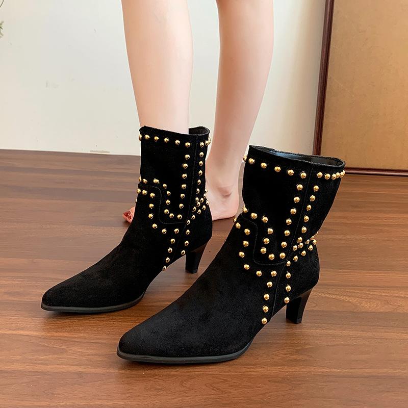 Versatile fashion boots 2025 new large size autumn pointed French rivets solid color women's shoes