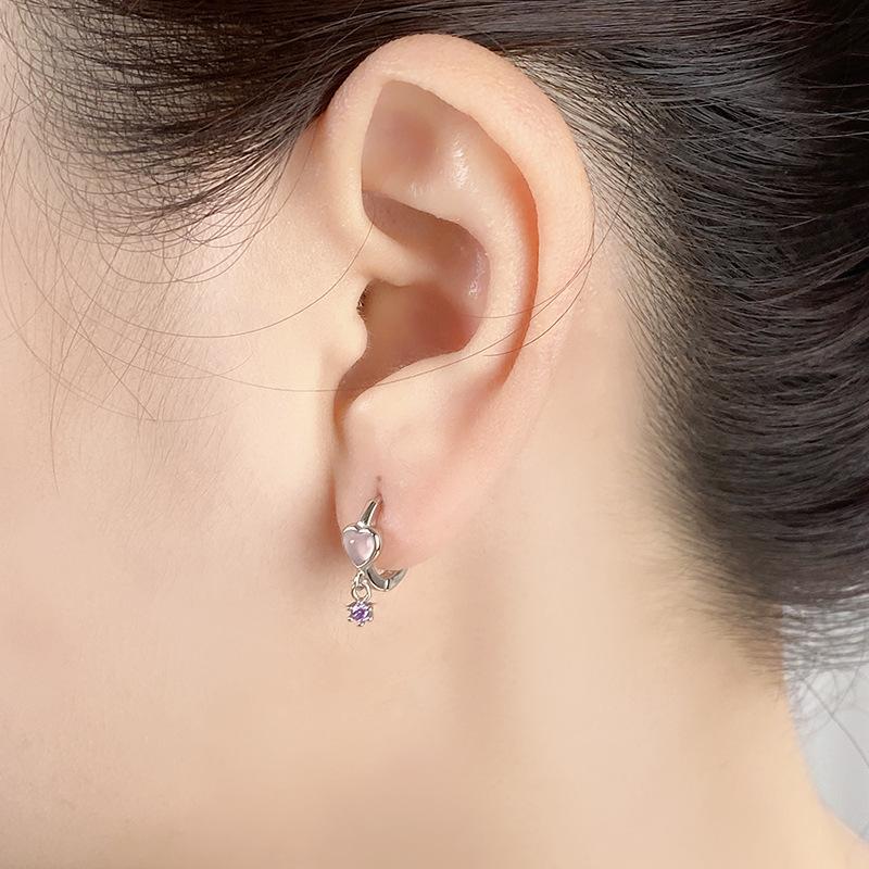 Sweet Pink Love Purple Diamond Ear Buckles Small Heart-shaped Earrings for Women Light Luxury High-end Earrings