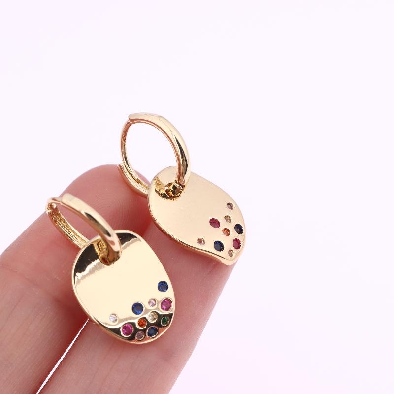 Brincos Pendentes Irregulares de Círculo Dourado com Zircônias Coloridas para Mulheres Brilhantes Brincos de Festa Joia Presente