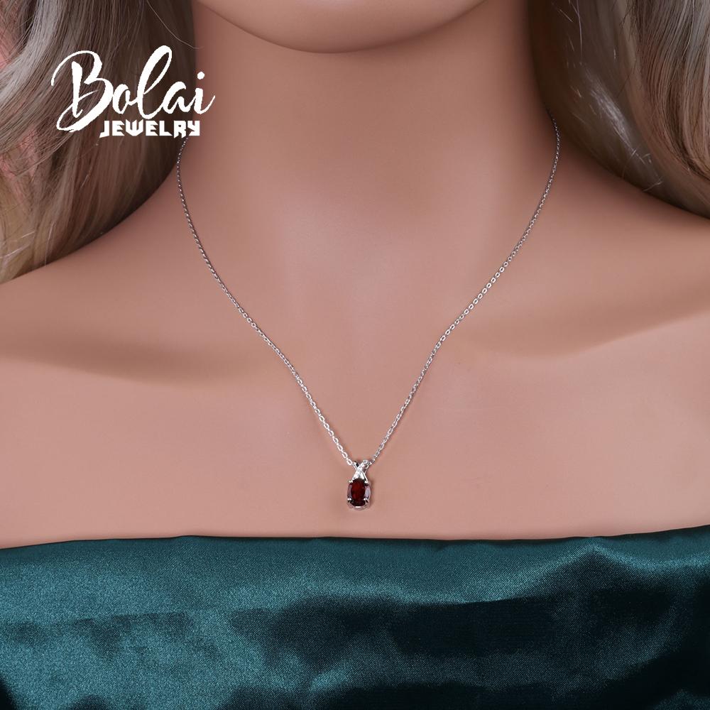 Elegant and Noble S925 Silver Pendant Necklace Natural Garnet Gemstone Fine Jewelry for Women's Anniversary and Engagement Gifts