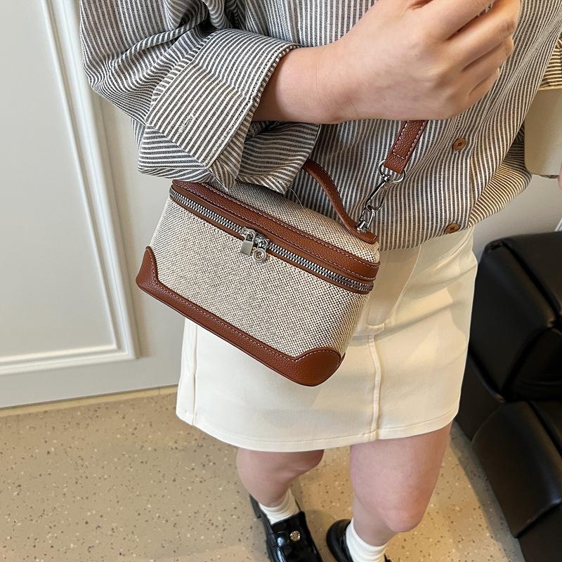 

Холщовая маленькая сумка женская 2025 супер огонь новая корейская версия модная на плечо сумка-мессенджер повседневная универсальная контрастного цвета сумка-ведро коричневый