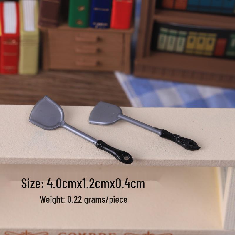 Miniature Dollhouse Kitchen Set: DIY Frying Pan and Spatula Props