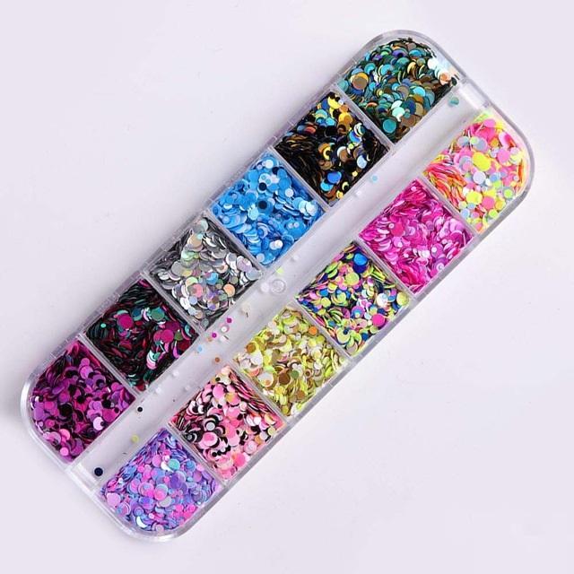 1 krabička nepravidelné třpytivé foliové nehty flitry na nehty třpytivé vločky nail art dekory na nehty příslušenství pro DIY manikúru
