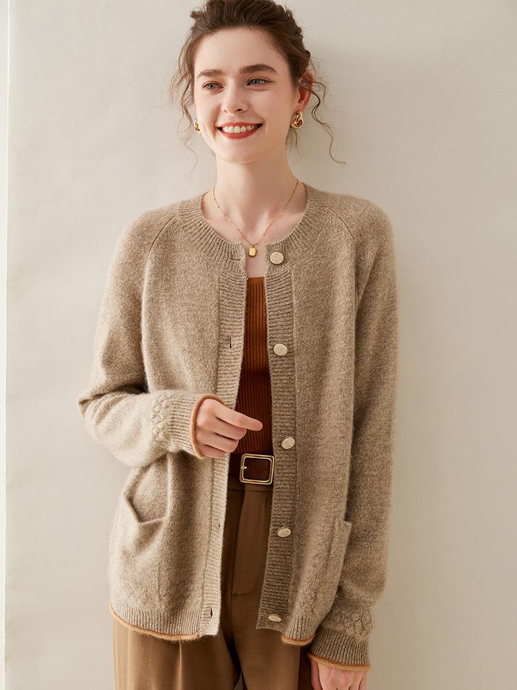 Women's Thickened Cashmere Cardigan - Autumn/Winter, Long Sleeve, Round Neck, Loose Fit, Single-Breasted Knitwear.