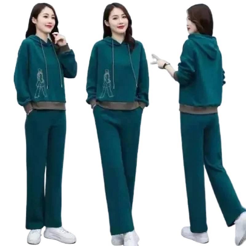 2025 Spring & Fall Loose Fit Slimming Casual Sports Suit – Fashion-Forward, Age-Defying, and Trendy