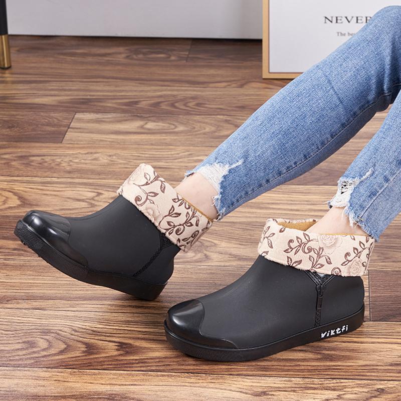 Winter Warm Fur Black Beige Purple Rain Boots Women's Fashion Non Slip Waterproof Short Tube Shoes Adult Rain Boots Velvet Rain