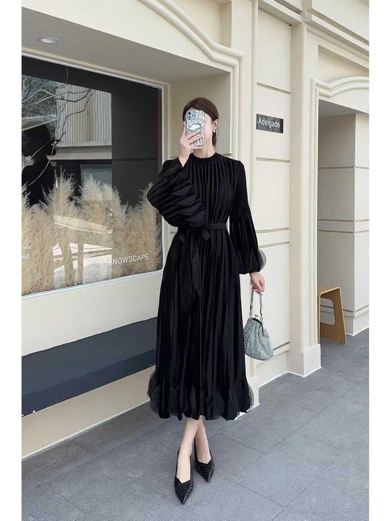 Miyake Pleated Plus Size Velvet Dress - Elegant Loose Long European & American Style.