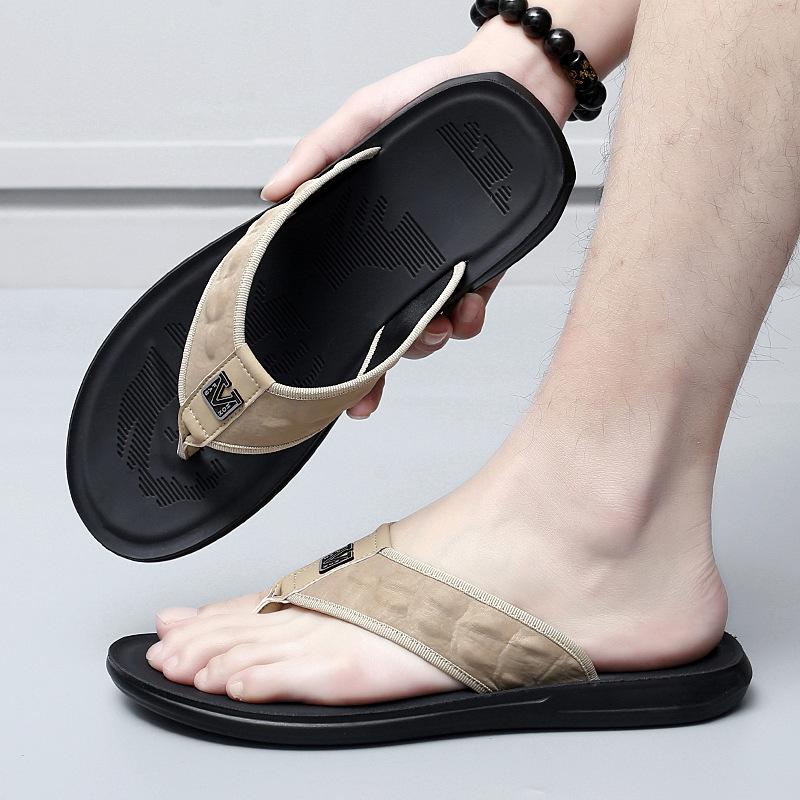 

Slippers men s summer 2025 new trend toe non-slip beach men s dual-purpose crocodile pattern leather flip-flops 44