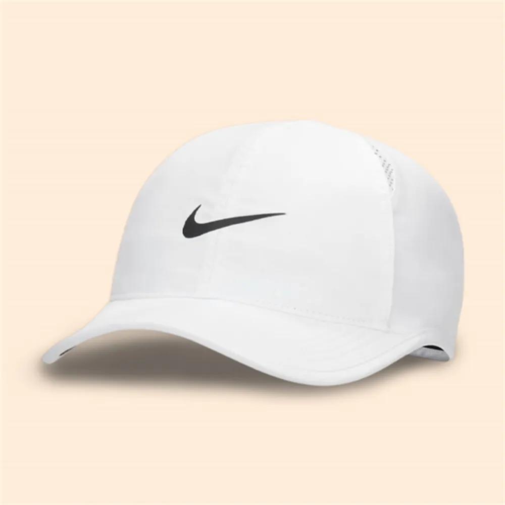 Dri-FIT Unstructured Featherlite Baseball Cap FB5682-100 58(M)