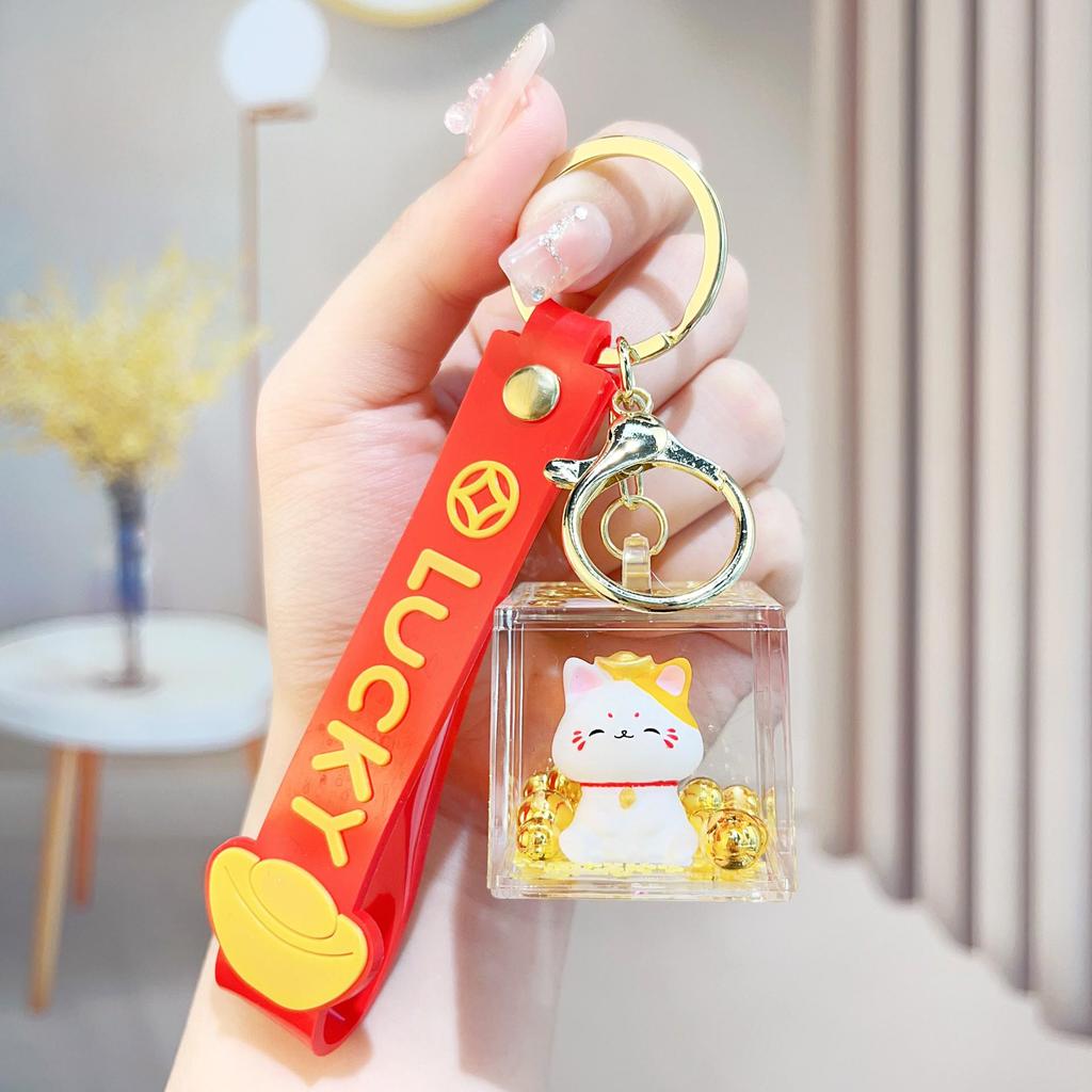 Lucky Cat Glitter Keychain: Adorable Oil-Filled Pendant for Kids & Women, Perfect for Backpacks and Gifts