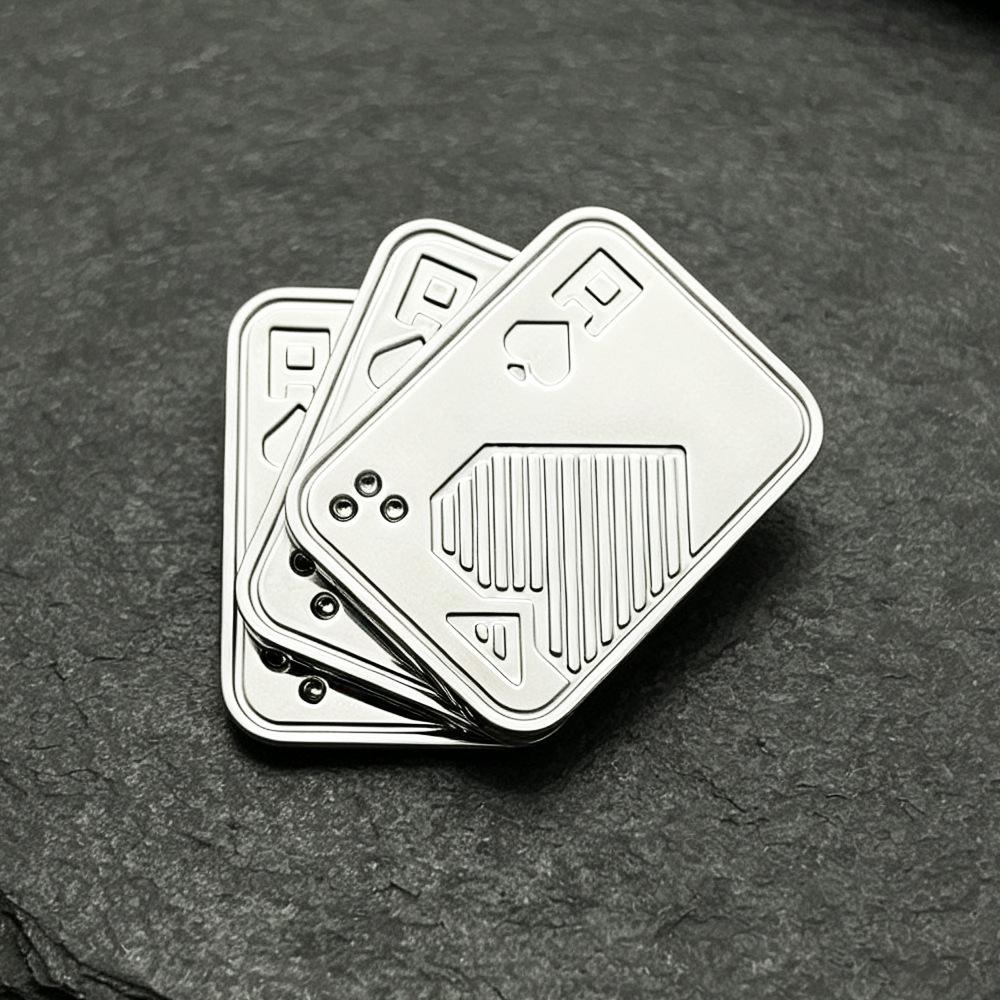 Triangle Rotating Spinner: EDC Three-Ring Snap Coin Decompression Hand Toy