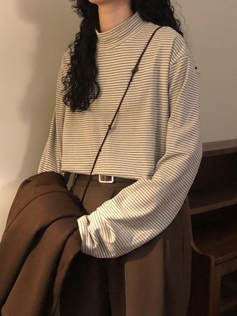 Women's Striped Fleece Half-High Collar Shirt, Long-Sleeve Casual T-Shirt for Autumn/Winter, Versatile for Layering.