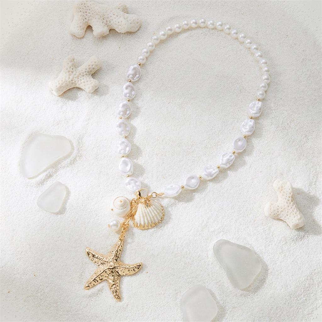 Fashion Irregular Imitation Pearls Shell Necklace for Women Exaggerated Metal Starfish Pendant Necklace Bohemian Jewelry Gifts