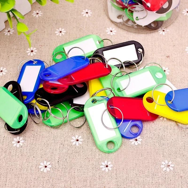 30 Stück Farbige Kunststoff Schlüsselanhänger Schlüsselanhänger Schildanhänger Gepäckanhänger Anhänger Schlüsselzubehör Mini Handtaschen Schlüsselanhänger