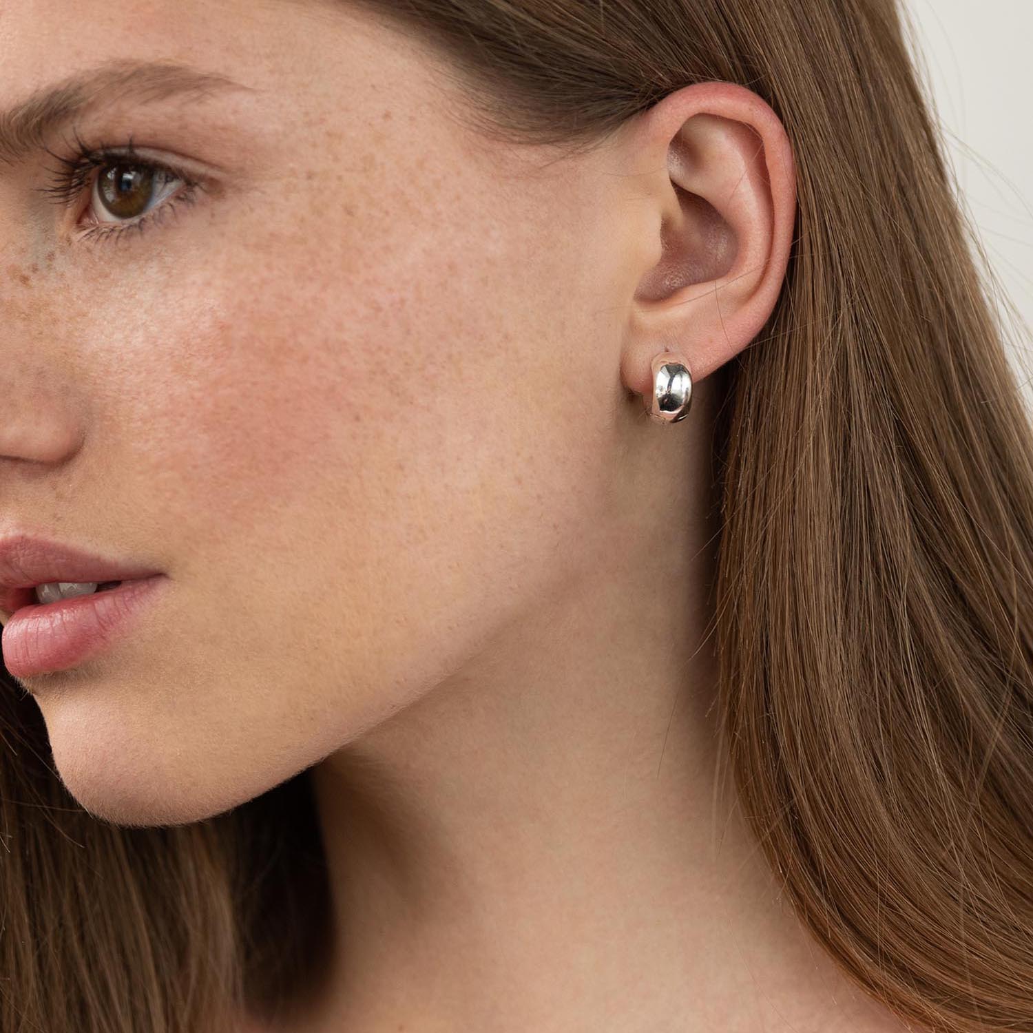 

Срібні сережки Кільця (1.3 см) Oniks срібний