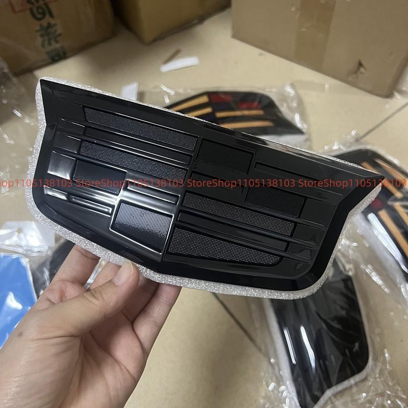 cwgqxl1 1pcs black/sliver ABS Center logo Front Emblem and Rear Trunk Badge Emblem sticker for Cadillac XTS ATSL XT6 logo Emblem