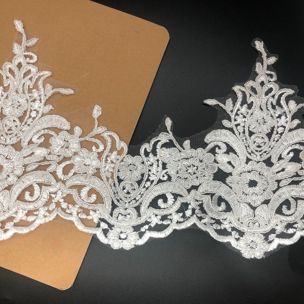 50Yard Car Bone Lace Lace Book White Embroidery Wedding Dress High-End Accessories Skirt Headgear Diy Wavy Edge French