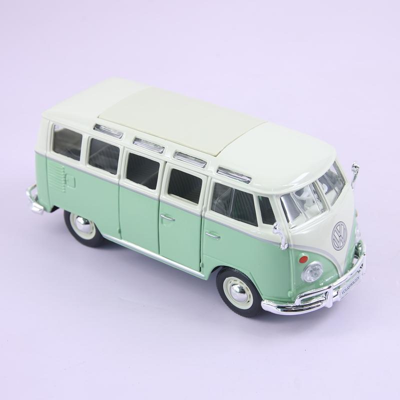 Maisto 1:25 Volkswagen Van Samba Alloy Bus Model Car doors can be opened suitable for collection and can be given as a gift