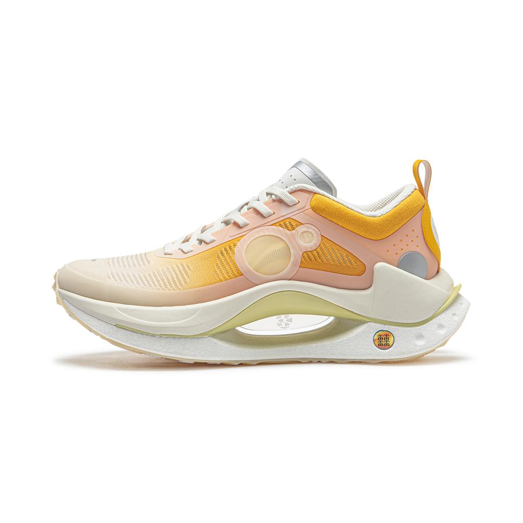 Li Ning Absolute Shadow CRC Comfortable Lightweight Shock Absorption Rebound Low Top Running Shoes Men Running Shoes Vanilla-Yellow AZGT017-13