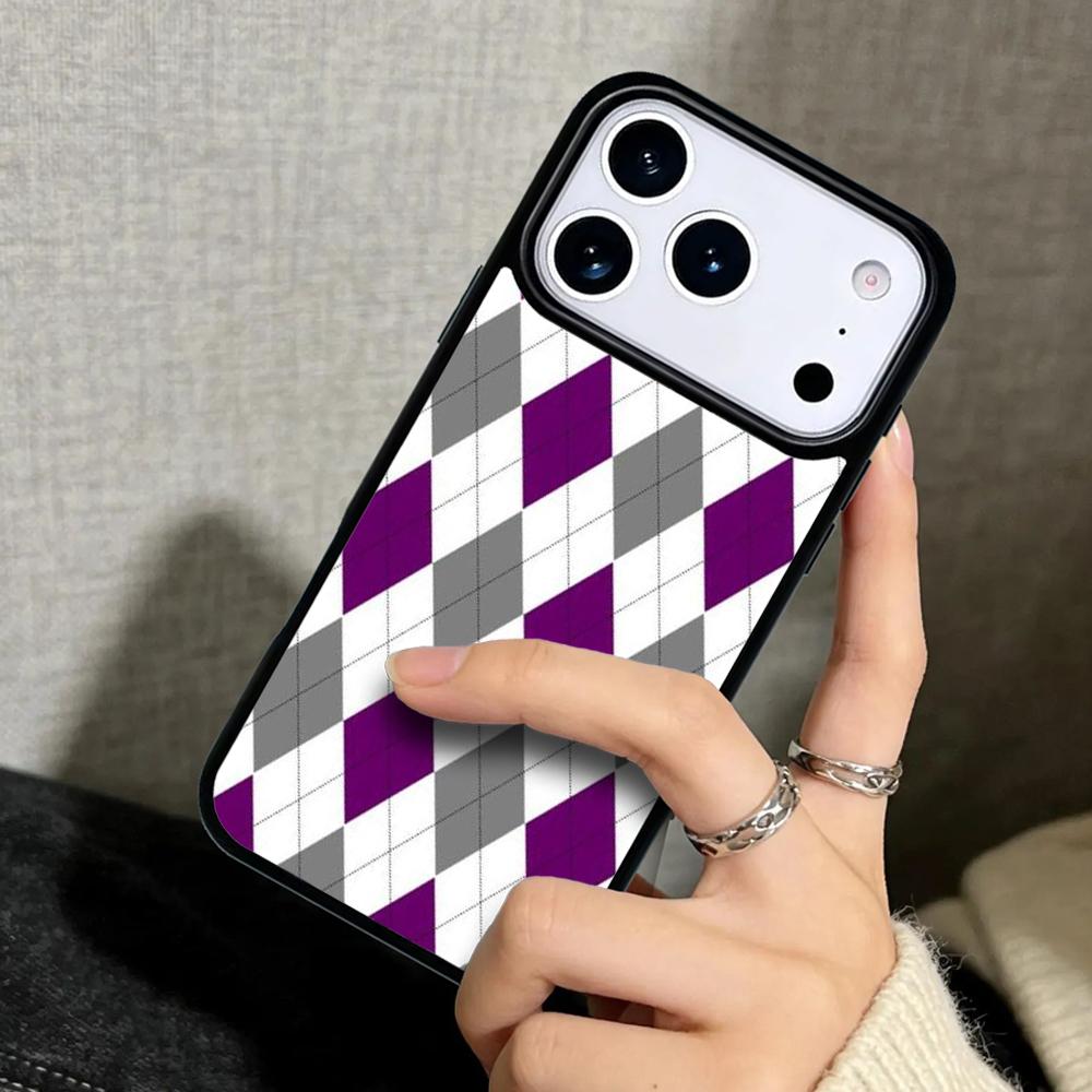Capa Case for iPhone 17 Air 16 Pro Max 15 Plus 11 13 Mini 14 12 Back Phone Cover Red And Green Argyle Pattern