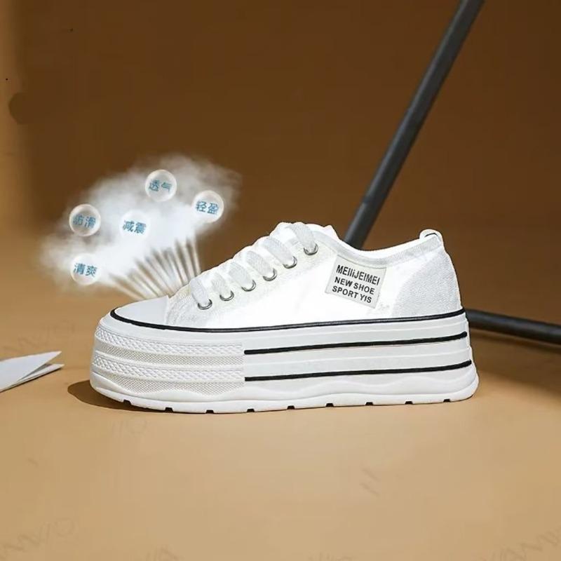 Summer Thick-soled Mesh Breathable Flat-bottomed White Sneakers Are Lightweight and Casual Women's Shoes