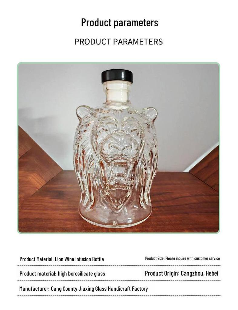Caraffa Infusore Whiskey 'Lion's Roar' Transfrontaliera con Design a Testa di Leone