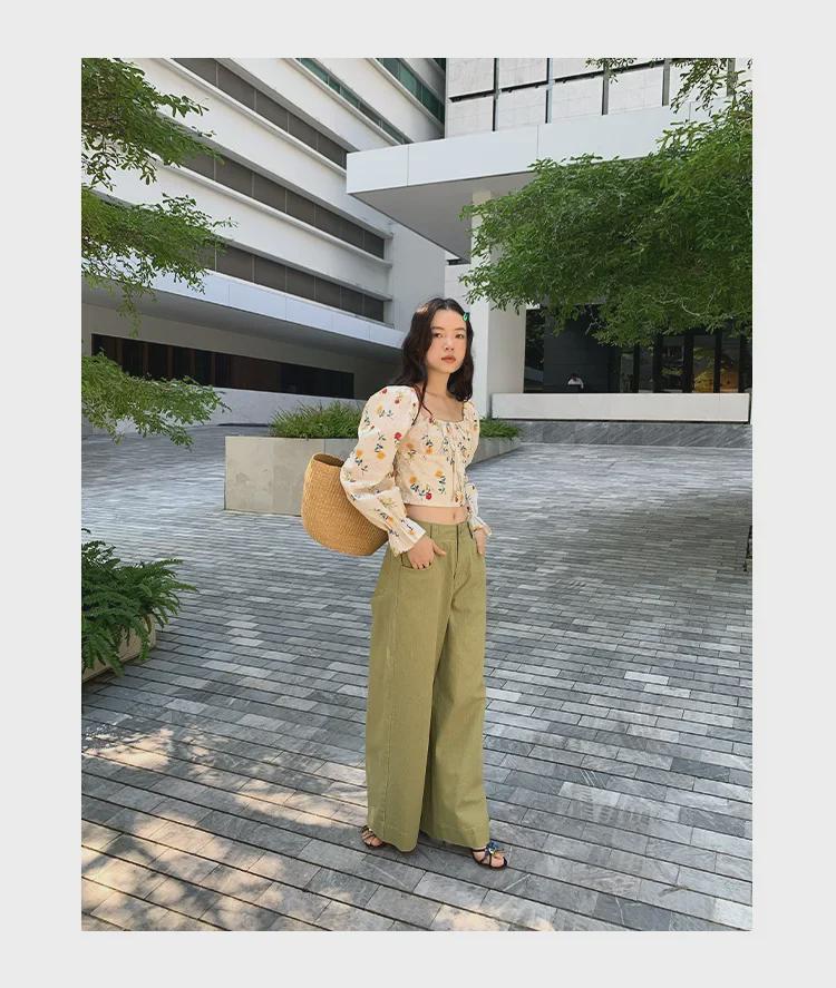 2025 Spring French Fashion Floral Trumpet Sleeve Slim Top for Women - C3531