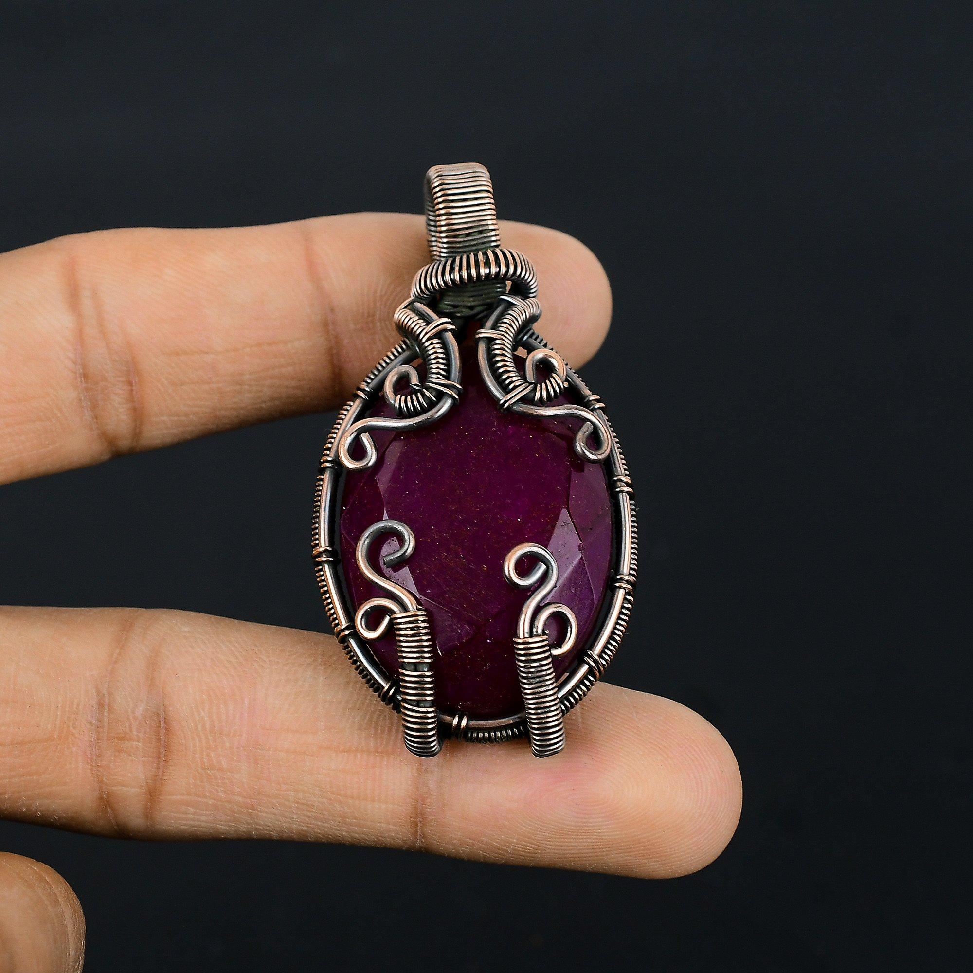 

Рубиновый кулон Ювелирные изделия из драгоценных камней, Кулон ручной работы, обернутый медной проволокой 999 пробы, Ювелирные изделия новейшего дизайна 2.55 Inches