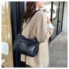 Versatile Large Capacity Single Shoulder Crossbody Bag