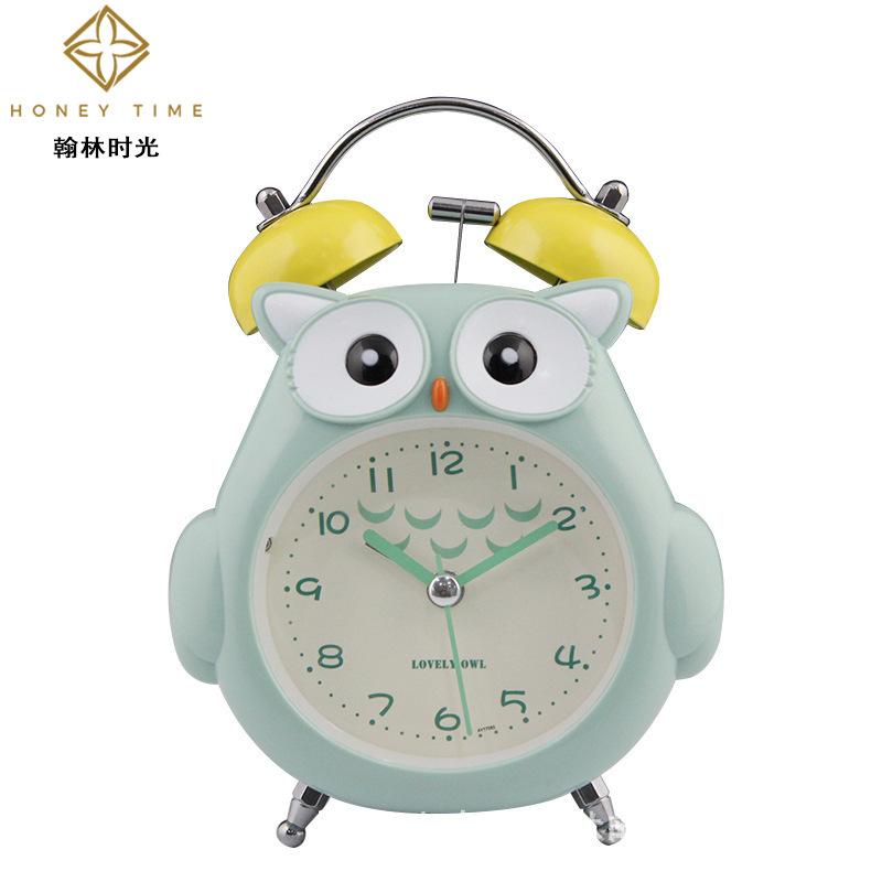 Cartoon Owl Alarm Clock for Children and Students, Silent Scanning Night Light, and Ringing Clock In a Cartoon Style