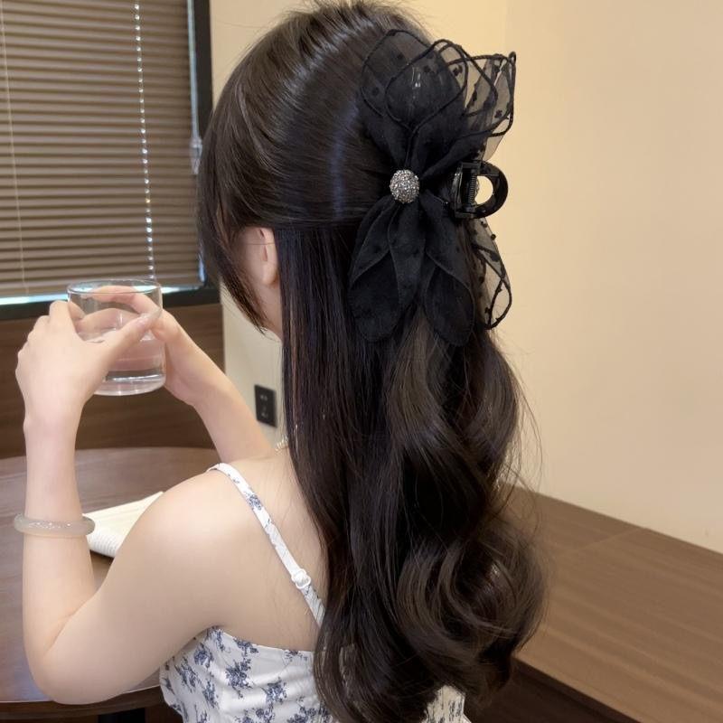 Pince à cheveux élégante en plumes - Design Nuage de Fée