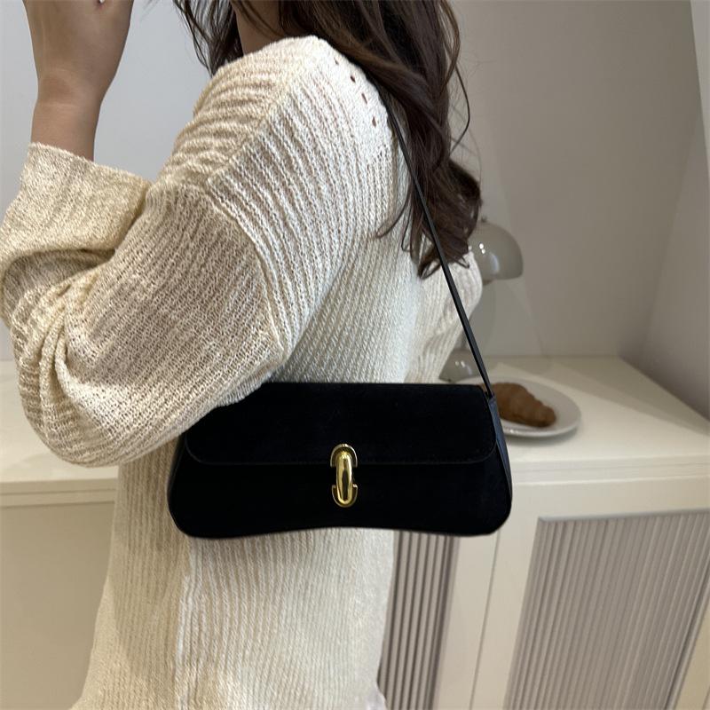Niche Underarm Bag Women's 2025 New Summer Korean Version Women's Bag Trendy and Beautiful Fashion Shoulder Bag Lock Small Square Bag