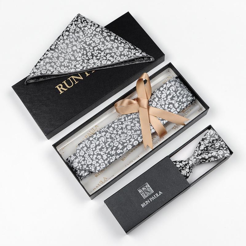 Erkek Resmi Papyon ve Cep Mendili Seti - Profesyonel Giyim İçin Zarif Takım Elbise Aksesuarları