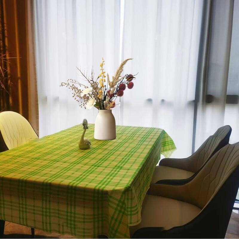 Scottish Green Disposable Picnic Tablecloth