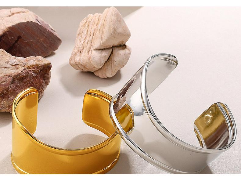 C-Shaped European and American High-End Minimalist Wide-Face Bracelet with Unique Design