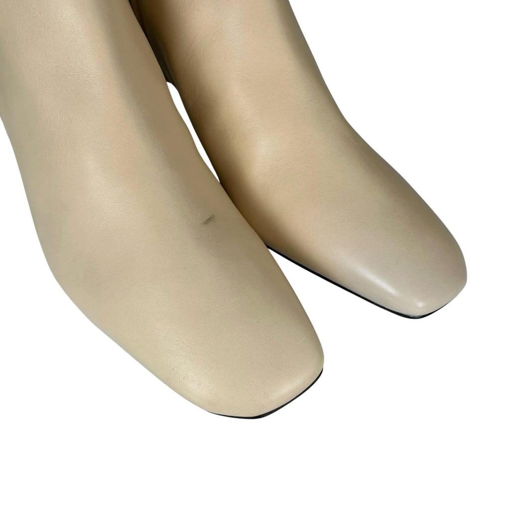 Off-White (38) Square Toe Women Boots White