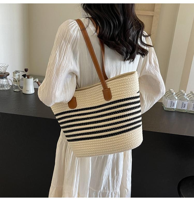 Large Capacity Straw Woven Shoulder Bags for Women Beach Vacation Ladies Handbags Casual Striped Commuter Female Bucket Tote