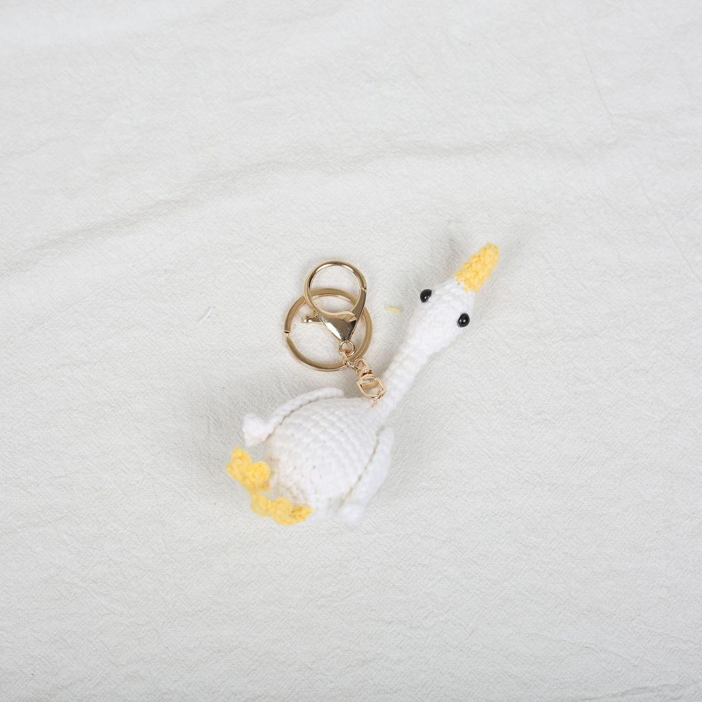 Funny Goose Doll Crochet Keyrings Gray and White Goose Knitting Animal Doll Keyrings Cute Goose Keychain Wholesale Couple Gifts