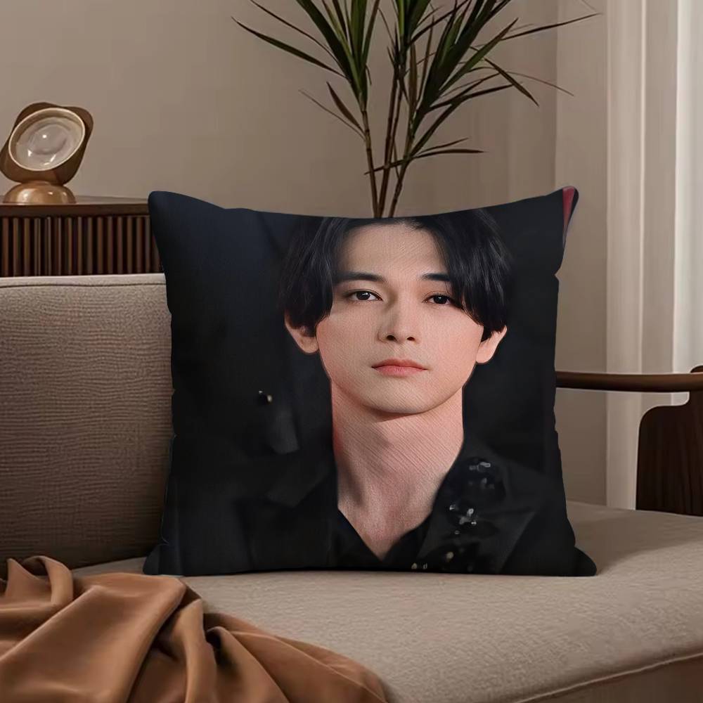 Japanese actor G-Gordon Maeda Pillow Case Anti-dustmite Pillowcase Invisible zipper silky short plush Sofa cushion cover