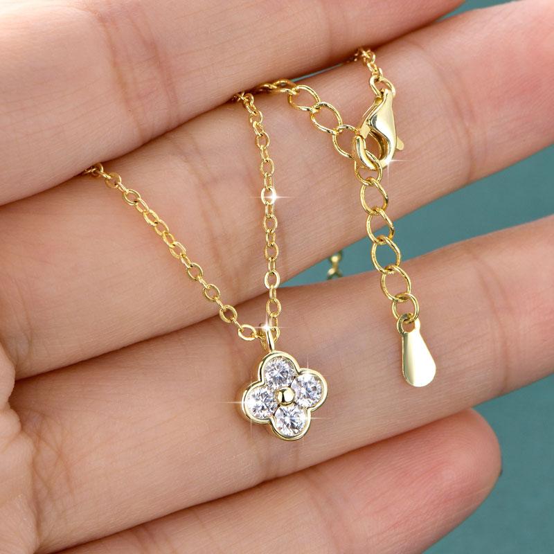 

RAPRGOLD GRA Certified 3mm Moissanite Diamond Sweet Four Leaf Clover Pendant Necklace for Women Fine Neck Jewelry Gifts collares 45-50cm&Moissanite-3mm